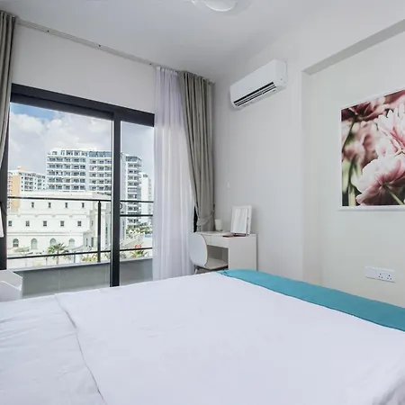 Amelius Pool In Caesar Spa, Long * Perivolia tou Trikomou