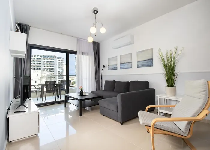 アパート Amelius Pool In Caesar Spa, Long *