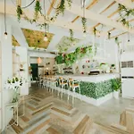 Apartment Amelius Pool In Caesar Spa, Long Perivolia tou Trikomou