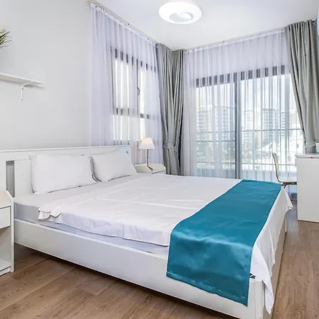 Apartamento Amelius Pool In Caesar Spa, Long