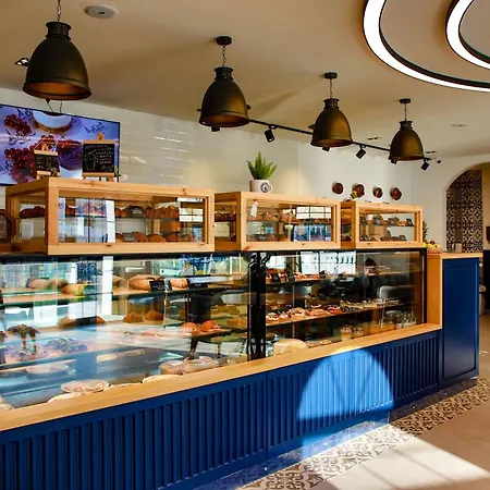 Amelius Pool In Caesar Spa, Long Апартаменты Perivolia tou Trikomou