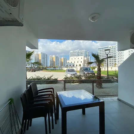 Amelius Pool In Caesar Spa, Long Apartment