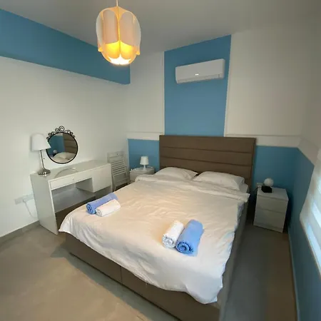 Apartment Amelius Pool In Caesar Spa, Long