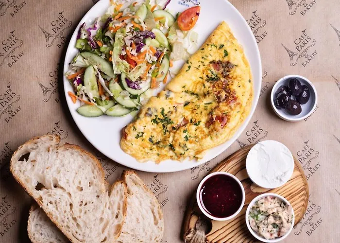 Amelius Pool In Caesar Spa, Long Perivolia tou Trikomou